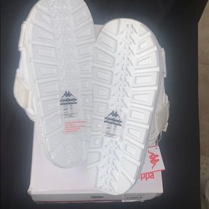 Kappa slides size 4 BRAND NEW NEVER WORN